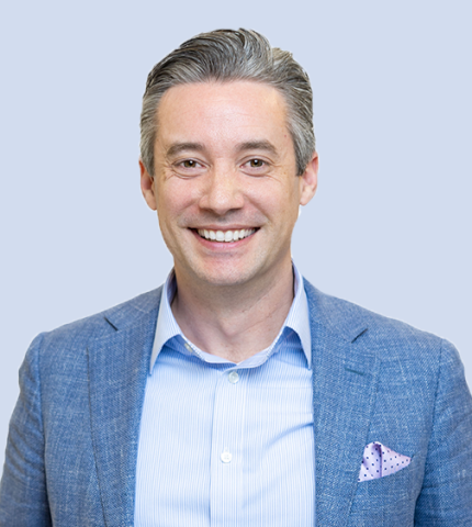 Headshot of Ryan Grant